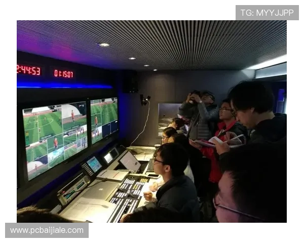 如何在手机和电脑上免费观看足球真人直播的最佳途径和注意事项